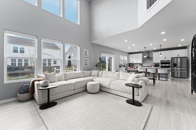 837 Kuss Drive, Saline City, MI 48176