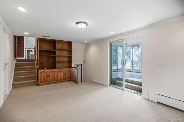 39 Morris Drive, Syosset, NY 11791