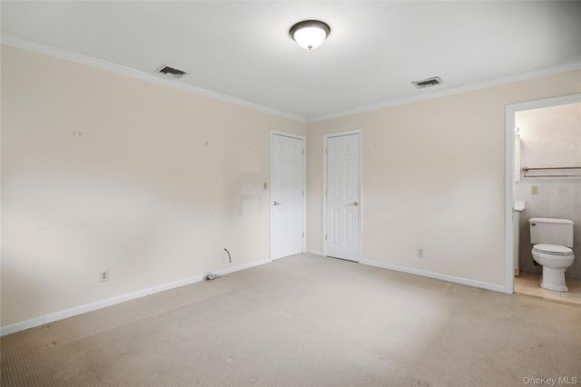 39 Morris Drive, Syosset, NY 11791