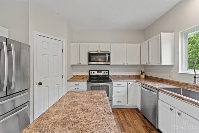 4287 Hunting Hawk Drive, Turtle Creek Twp, OH 45036