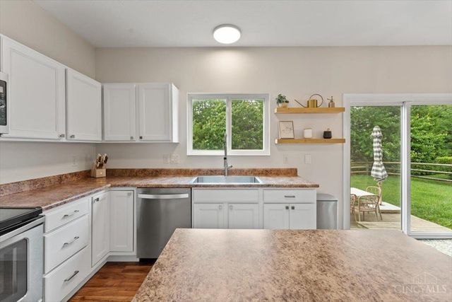 4287 Hunting Hawk Drive, Turtle Creek Twp, OH 45036