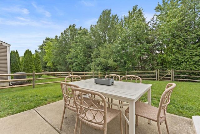4287 Hunting Hawk Drive, Turtle Creek Twp, OH 45036