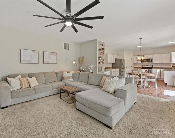4287 Hunting Hawk Drive, Turtle Creek Twp, OH 45036