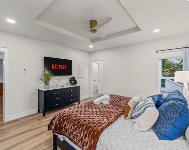 1143 Kings Highway, Dallas, TX 75208