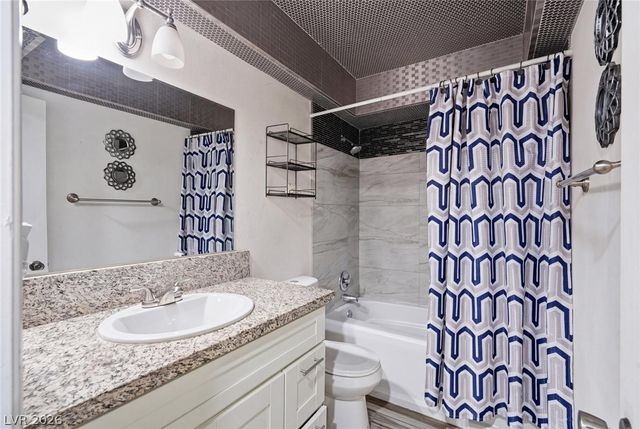 2717 Heritage Circle, Las Vegas, NV 89121