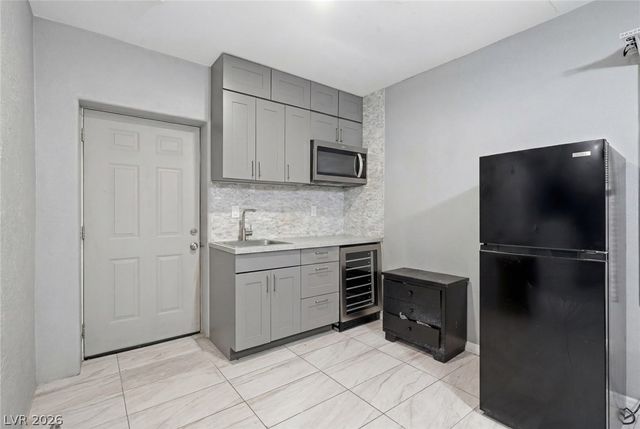 2717 Heritage Circle, Las Vegas, NV 89121