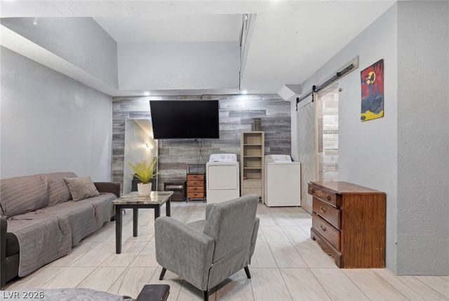2717 Heritage Circle, Las Vegas, NV 89121