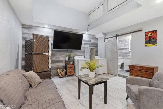 2717 Heritage Circle, Las Vegas, NV 89121
