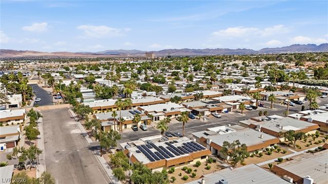 2717 Heritage Circle, Las Vegas, NV 89121