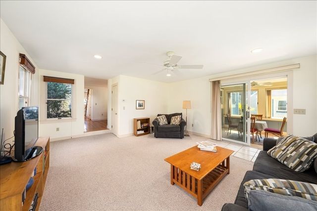 10 Second Street, Natick, MA 01760