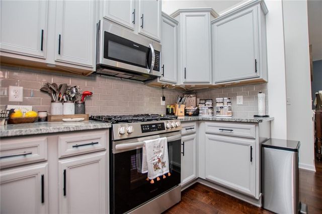 142 Lawrence Drive, Villa Rica, GA 30180