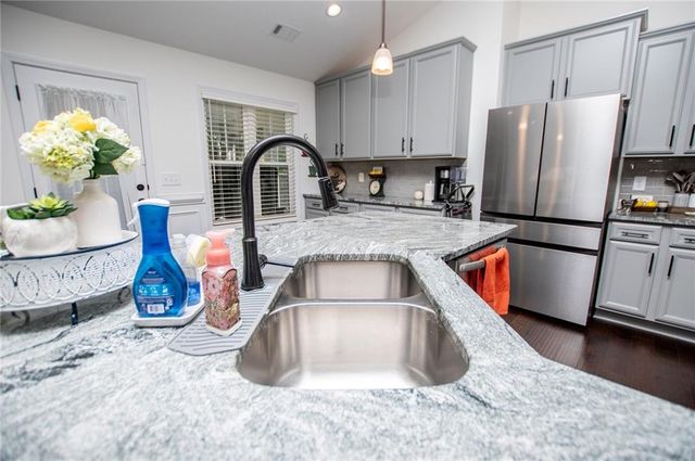 142 Lawrence Drive, Villa Rica, GA 30180