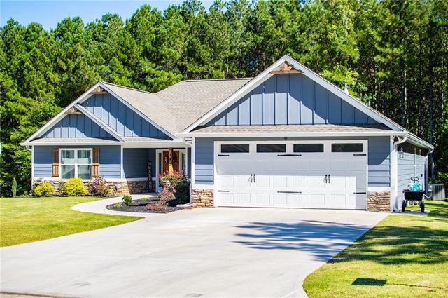 142 Lawrence Drive, Villa Rica, GA 30180