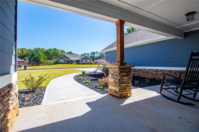 142 Lawrence Drive, Villa Rica, GA 30180