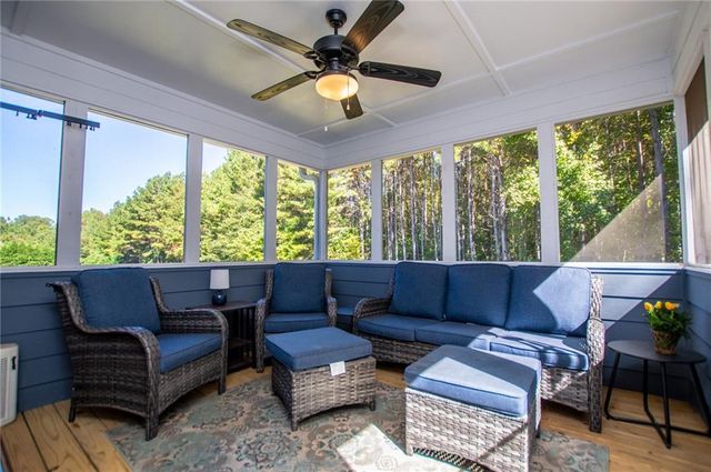 142 Lawrence Drive, Villa Rica, GA 30180