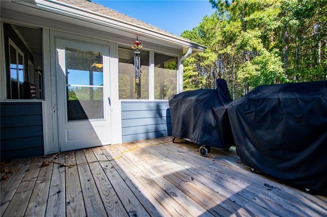 142 Lawrence Drive, Villa Rica, GA 30180