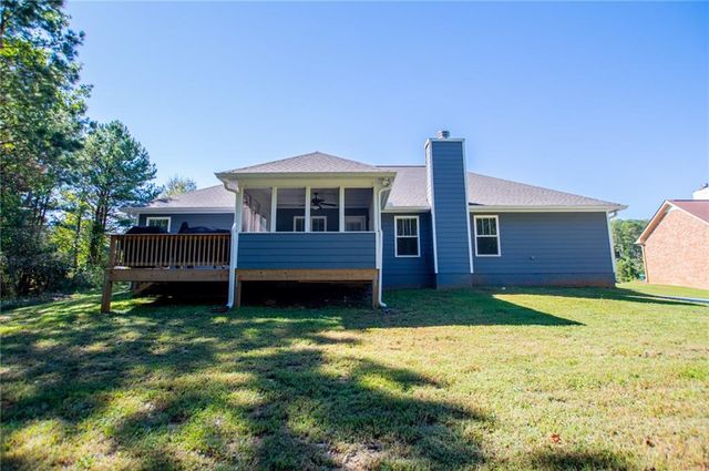 142 Lawrence Drive, Villa Rica, GA 30180