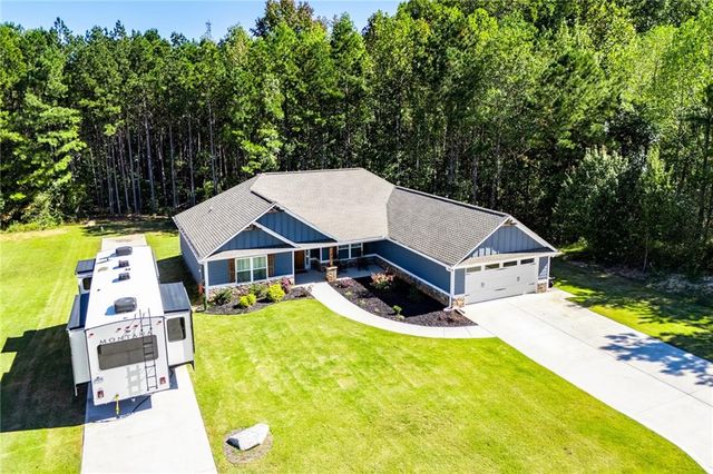 142 Lawrence Drive, Villa Rica, GA 30180