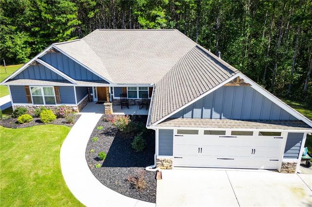 142 Lawrence Drive, Villa Rica, GA 30180