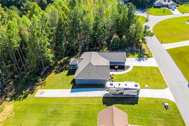 142 Lawrence Drive, Villa Rica, GA 30180