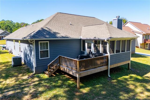 142 Lawrence Drive, Villa Rica, GA 30180