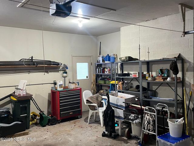 6657 Oakbrook Drive, Whitehouse, OH 43571