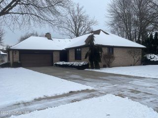 6657 Oakbrook Drive, Whitehouse, OH 43571