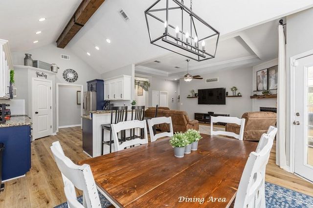 158 Creekwood Drive, Huntington, TX 75949