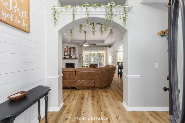 158 Creekwood Drive, Huntington, TX 75949