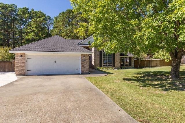 158 Creekwood Drive, Huntington, TX 75949