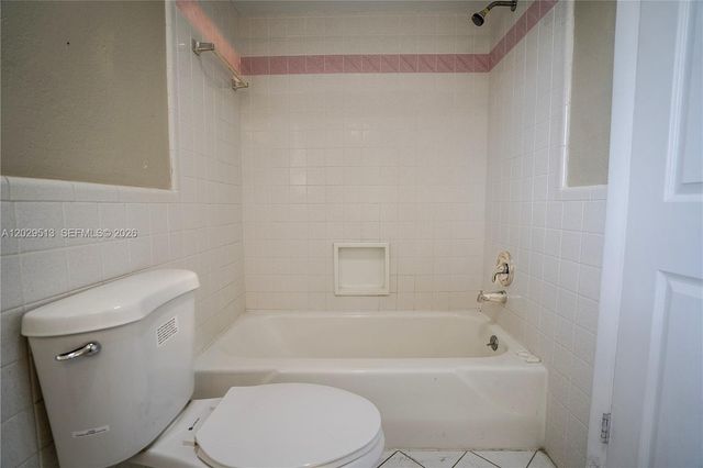 1104 SW 12th St, Boca Raton, FL 33486