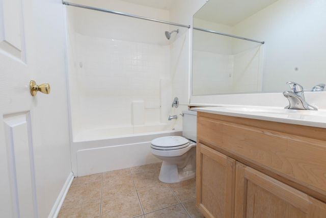 401 Anjou Cir, Sacramento, CA 95835
