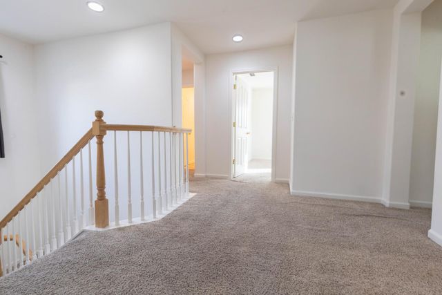 401 Anjou Cir, Sacramento, CA 95835