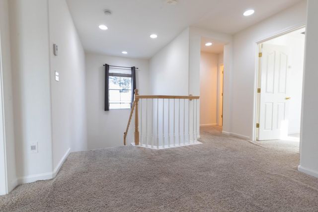 401 Anjou Cir, Sacramento, CA 95835