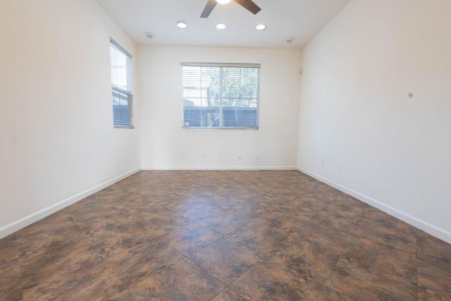 401 Anjou Cir, Sacramento, CA 95835