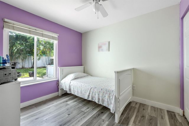 10117 Mikado Lane, Royal Palm Beach, FL 33411