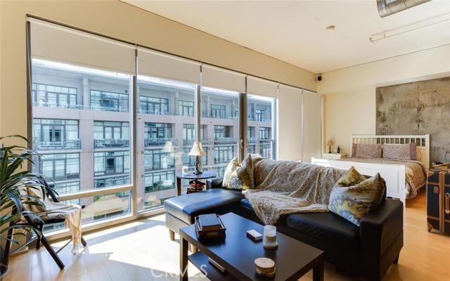 1100 S Hope Street 1213, Los Angeles, CA 90015