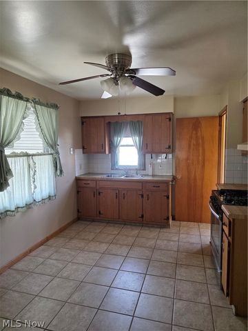 15513 Walvern Boulevard, Maple Heights, OH 44137