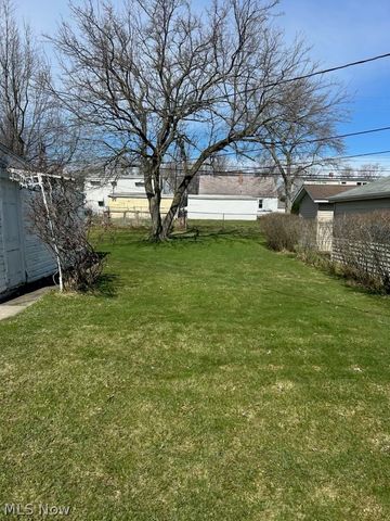 15513 Walvern Boulevard, Maple Heights, OH 44137