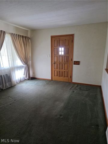 15513 Walvern Boulevard, Maple Heights, OH 44137