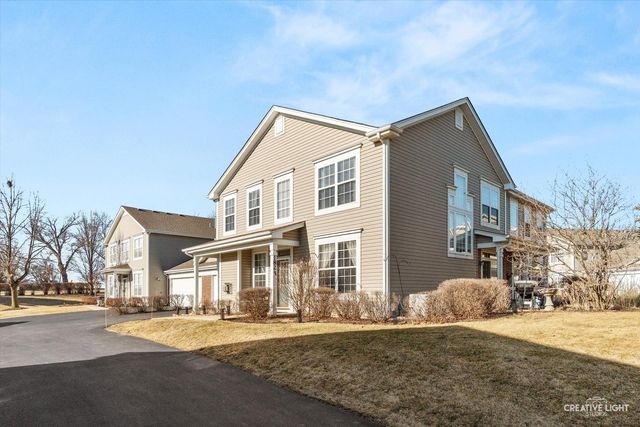 182 Brompton Lane A, Sugar Grove, IL 60554