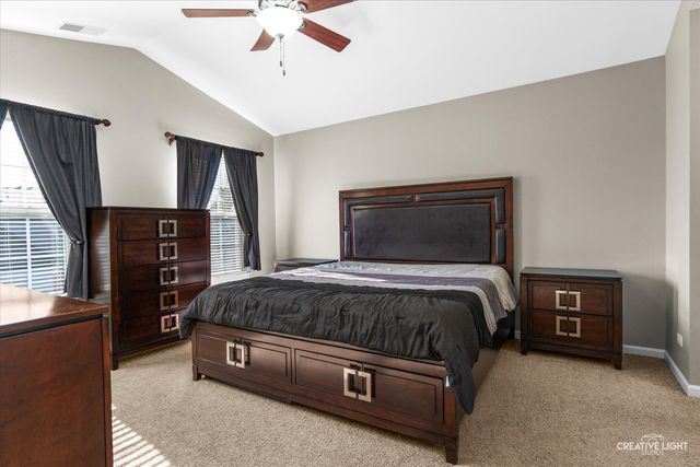 182 Brompton Lane A, Sugar Grove, IL 60554