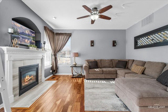 182 Brompton Lane A, Sugar Grove, IL 60554