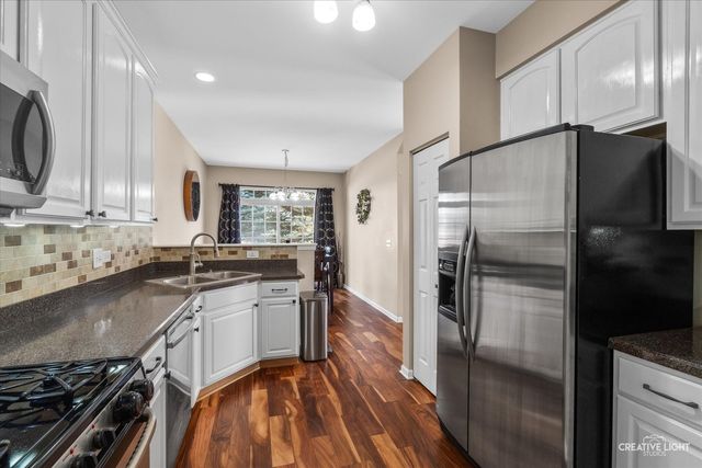 182 Brompton Lane A, Sugar Grove, IL 60554