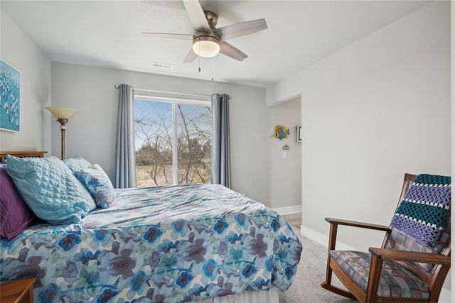 17120 Mistflower Lane, Urbandale, IA 50323