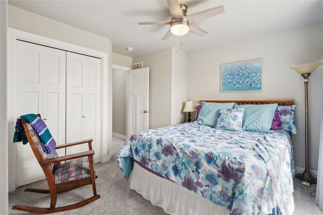 17120 Mistflower Lane, Urbandale, IA 50323