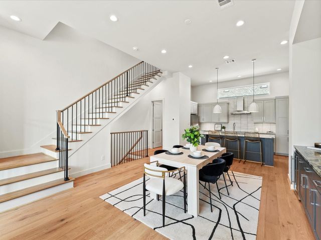 2105 Emancipation Avenue, Houston, TX 77003