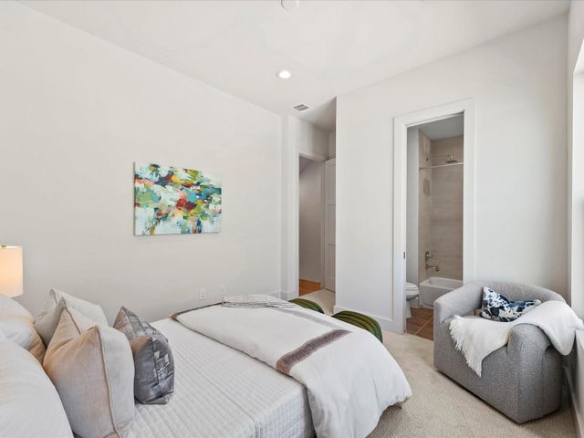 2105 Emancipation Avenue, Houston, TX 77003
