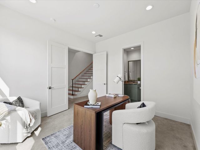 2105 Emancipation Avenue, Houston, TX 77003