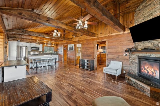 13390 PINE CANYON RD, Huntsville, UT 84317